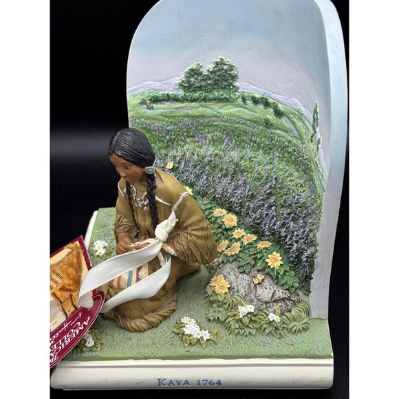 KAYA 1764 Bookend The American Girl Collection Hallmark Figurine Statue - Picture 3 of 11